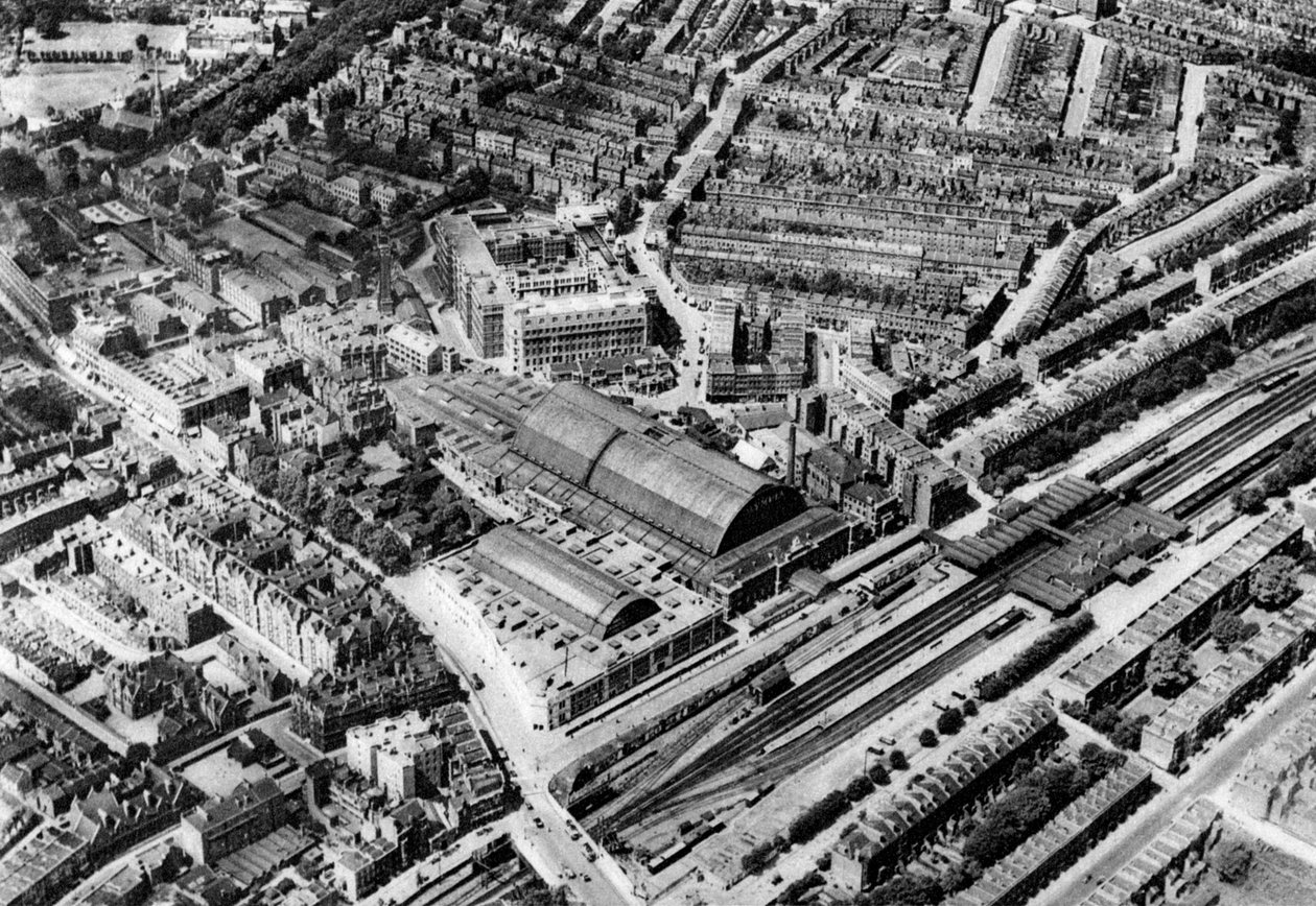 Olympia e a sede do Post Office Savings Bank, Londres, 1926-1927 de Unbekannt
