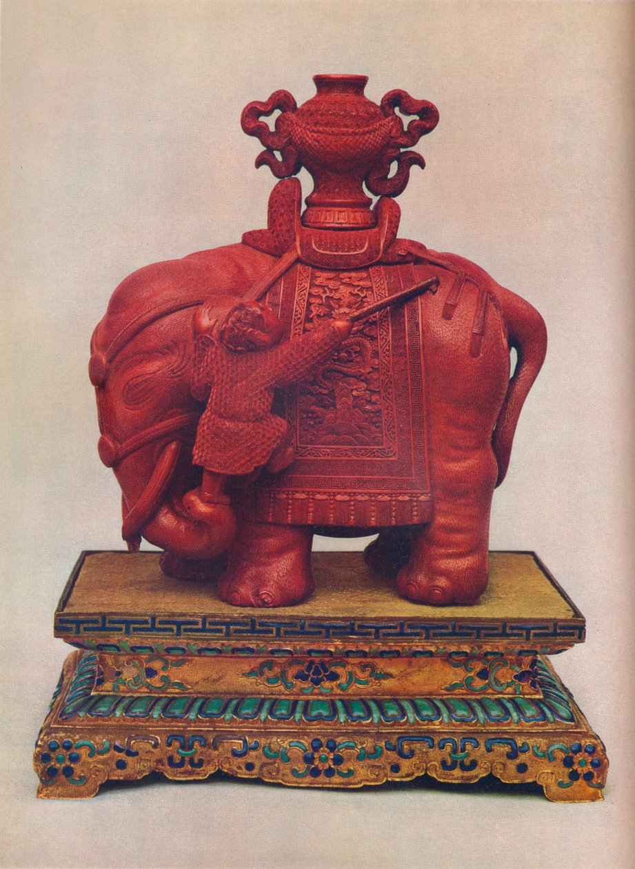 Um de um par de elefantes de laca vermelha esculpida, chinês, período de Qianlong, c1765 de Unbekannt