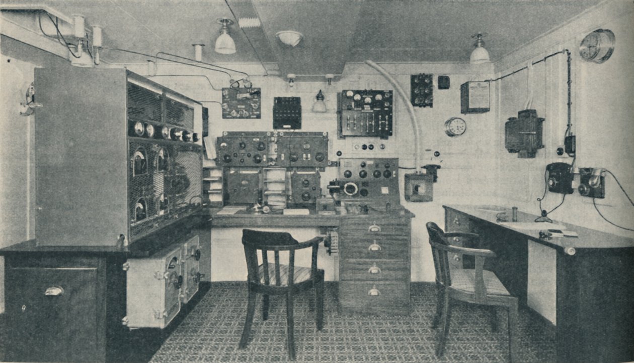 Uma das cabines sem fio em um forro moderno, 1936 de Unbekannt