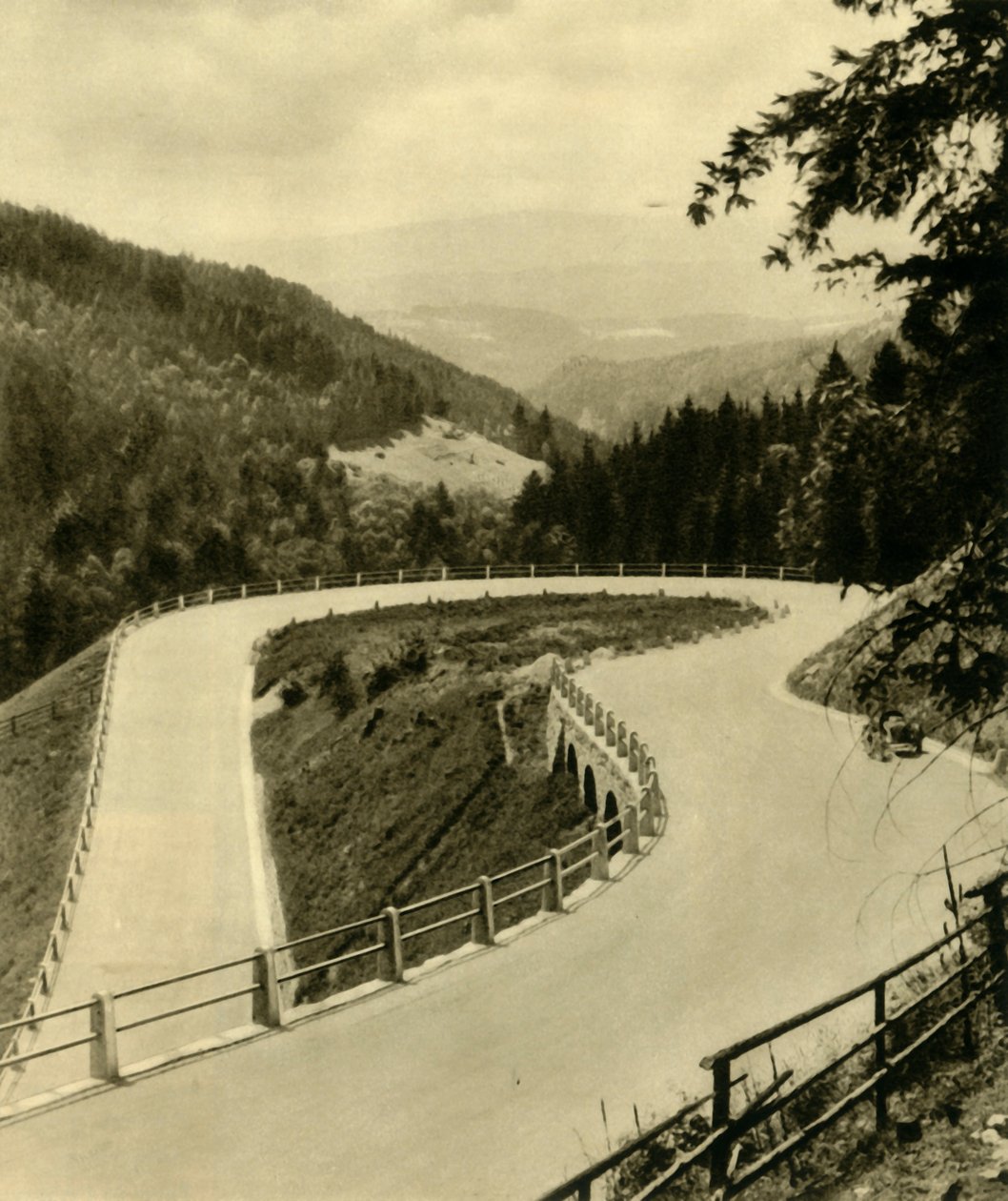 Packer Road, Áustria, c1935. de Unbekannt