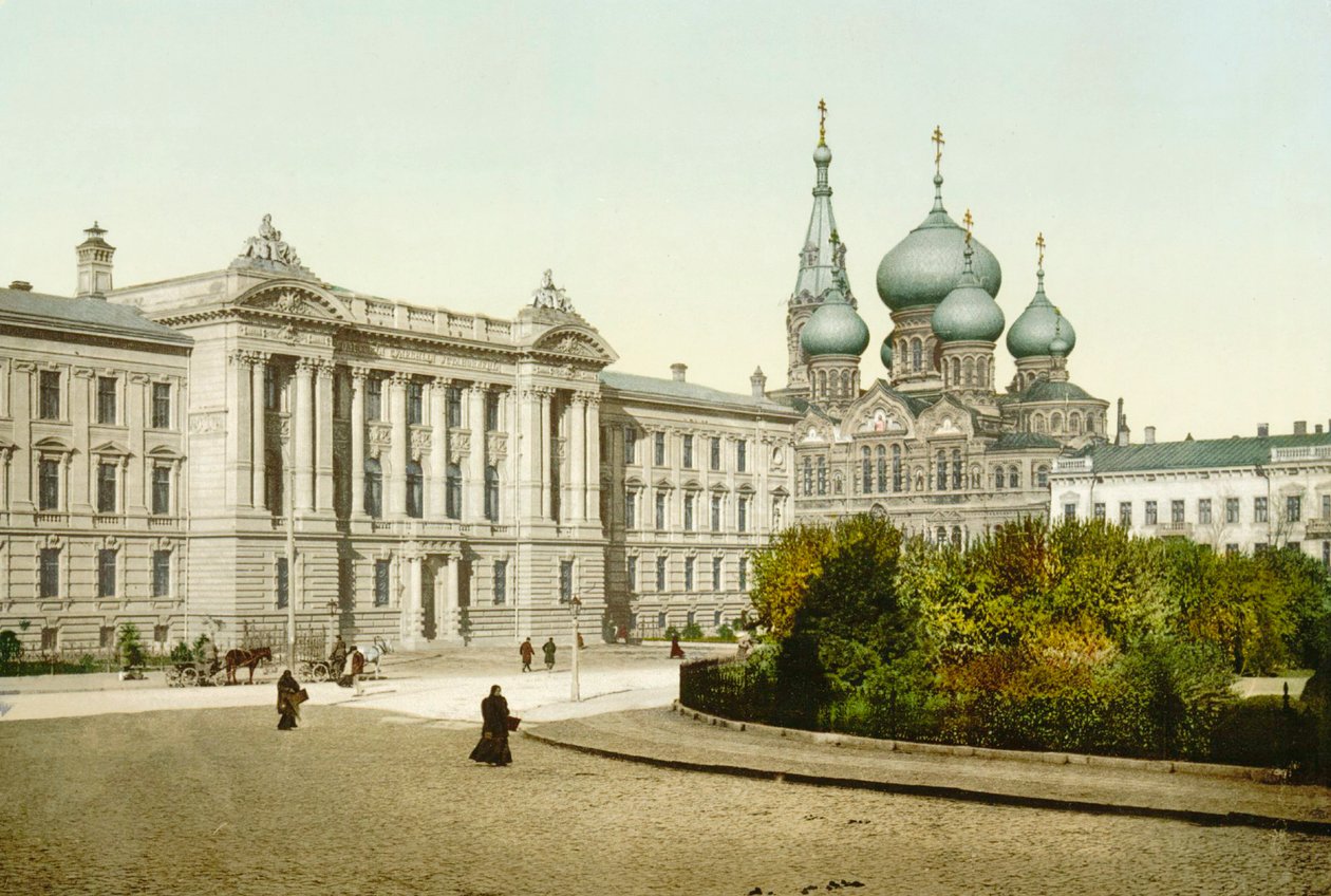 Palácio da justiça e igreja do mosteiro de St Panteleimon, Odessa, Rússia, c1880s-c1890s de Unbekannt
