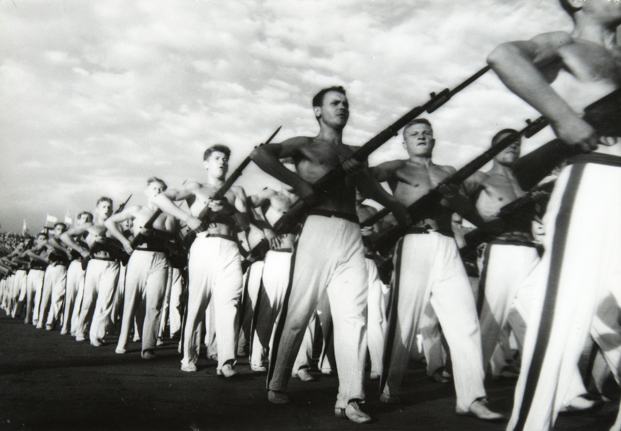 Desfile dos Jovens Comunistas, Moscou, URSS, década de 1930 de Unbekannt
