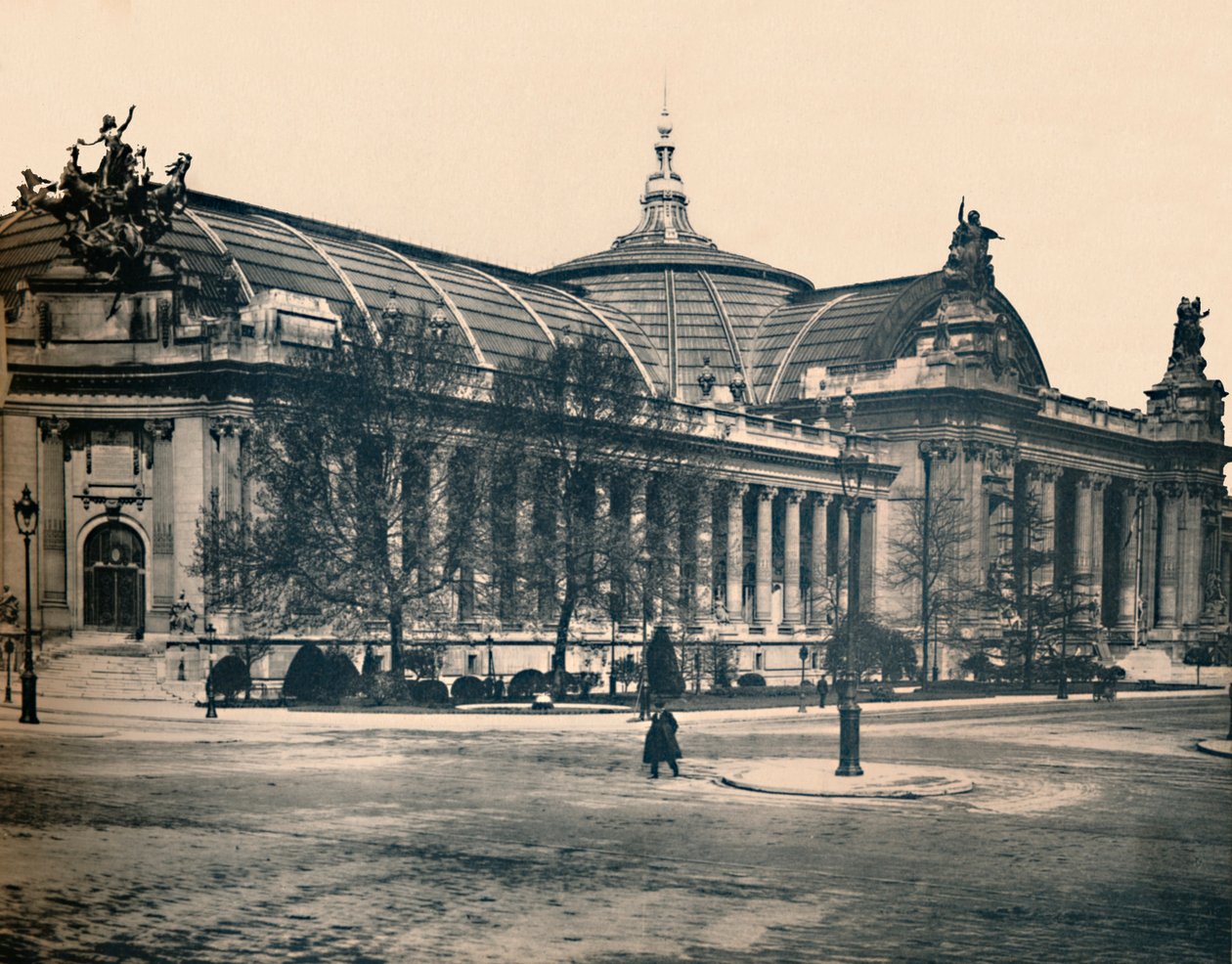 Paris. - O Grande Palácio. - LL, c1910. de Unbekannt