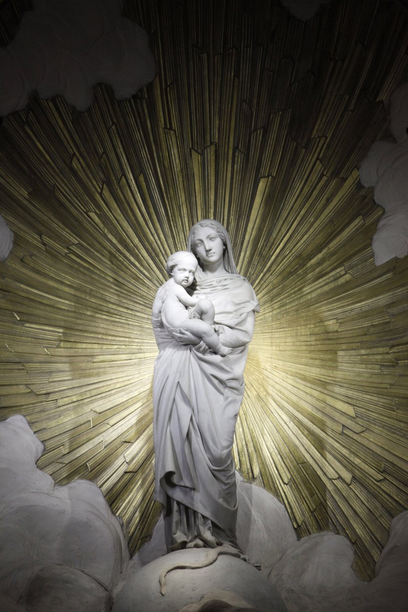 Paris, França Igreja de Saint-Francois-Xavier Virgem e estátua infantil, Paris, França de Unbekannt