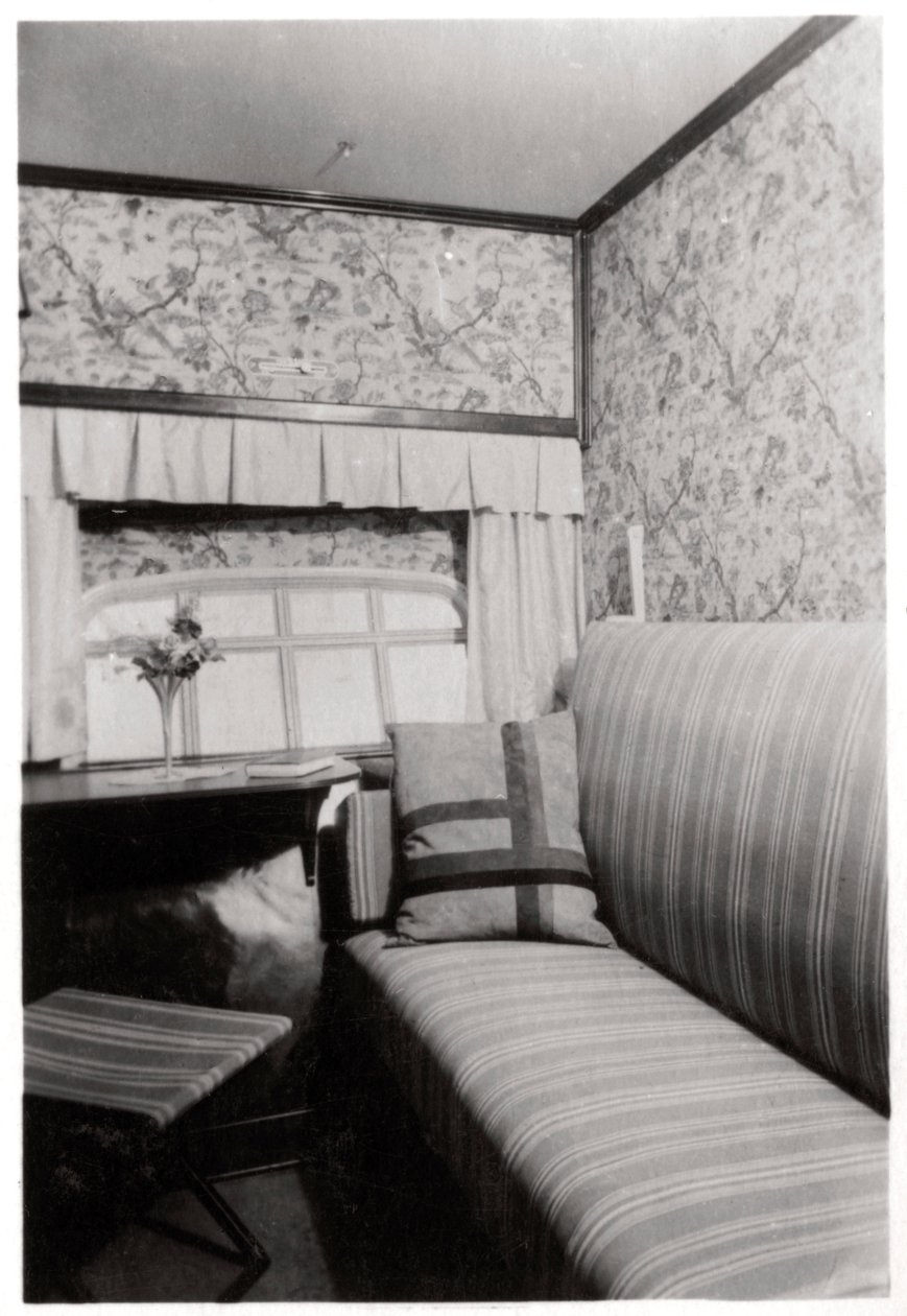 Cabine de passageiros durante o dia, Zeppelin LZ 127 Graf Zeppelin, 1933 de Unbekannt