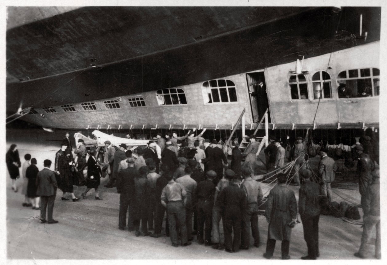 Passageiros que embarcam no Zeppelin LZ 127 Graf Zeppelin, 1933 de Unbekannt
