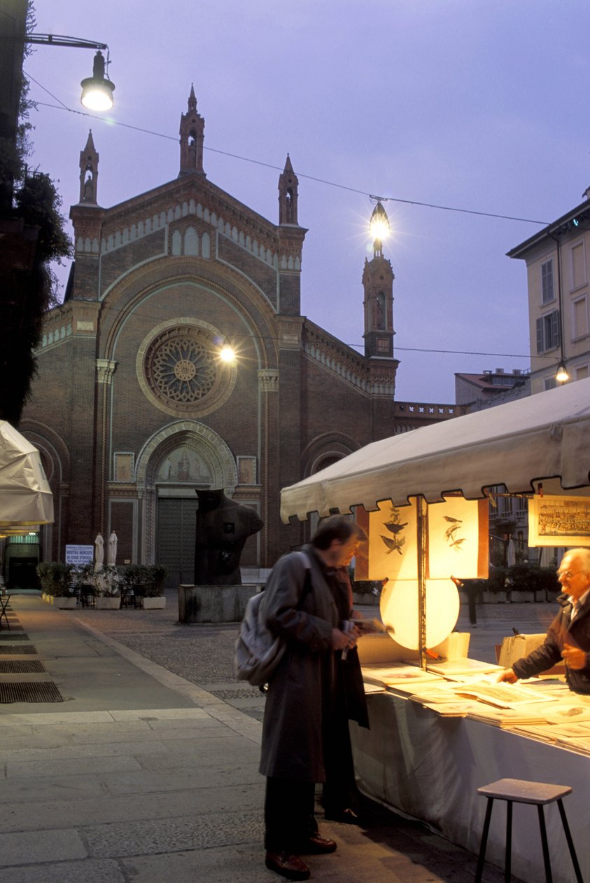 Piazza del Carmine à noite, Milão, Lombardia, Itália de Unbekannt