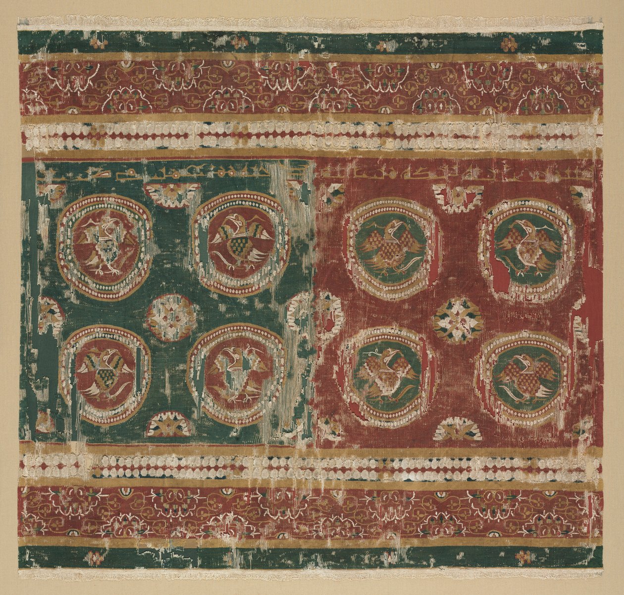 Capa de almofada com inscrição árabe, anos 800. de Unbekannt