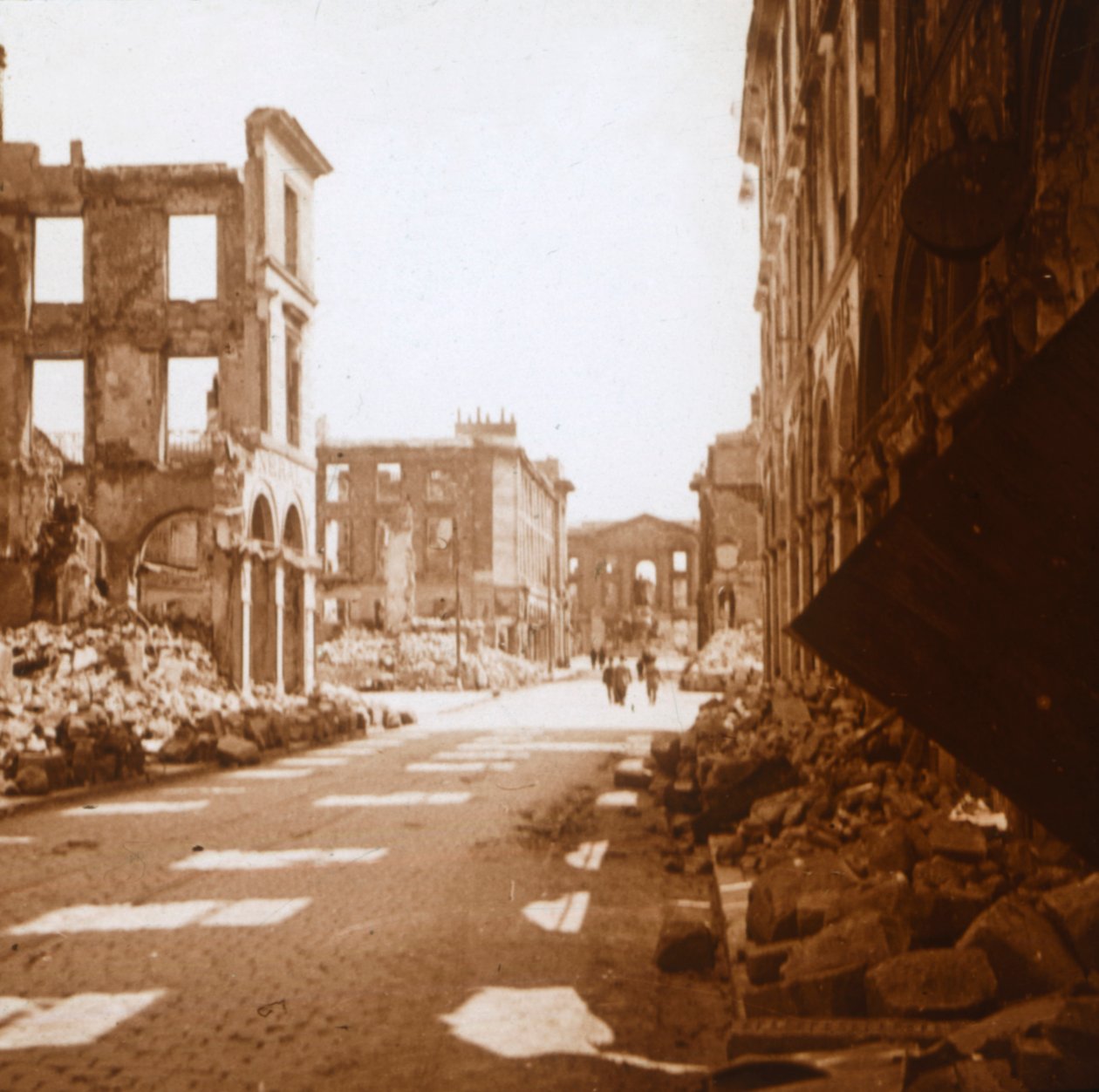 Place Royal, Reims, norte da França, c1914-c1918 de Unbekannt