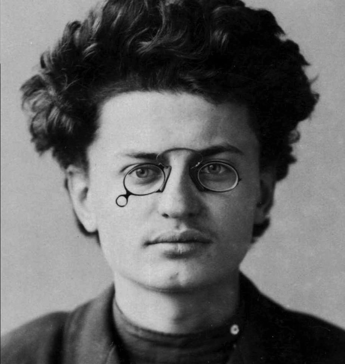 Fotografia policial de Leon Trotsky, revolucionário russo, 1898 de Unbekannt