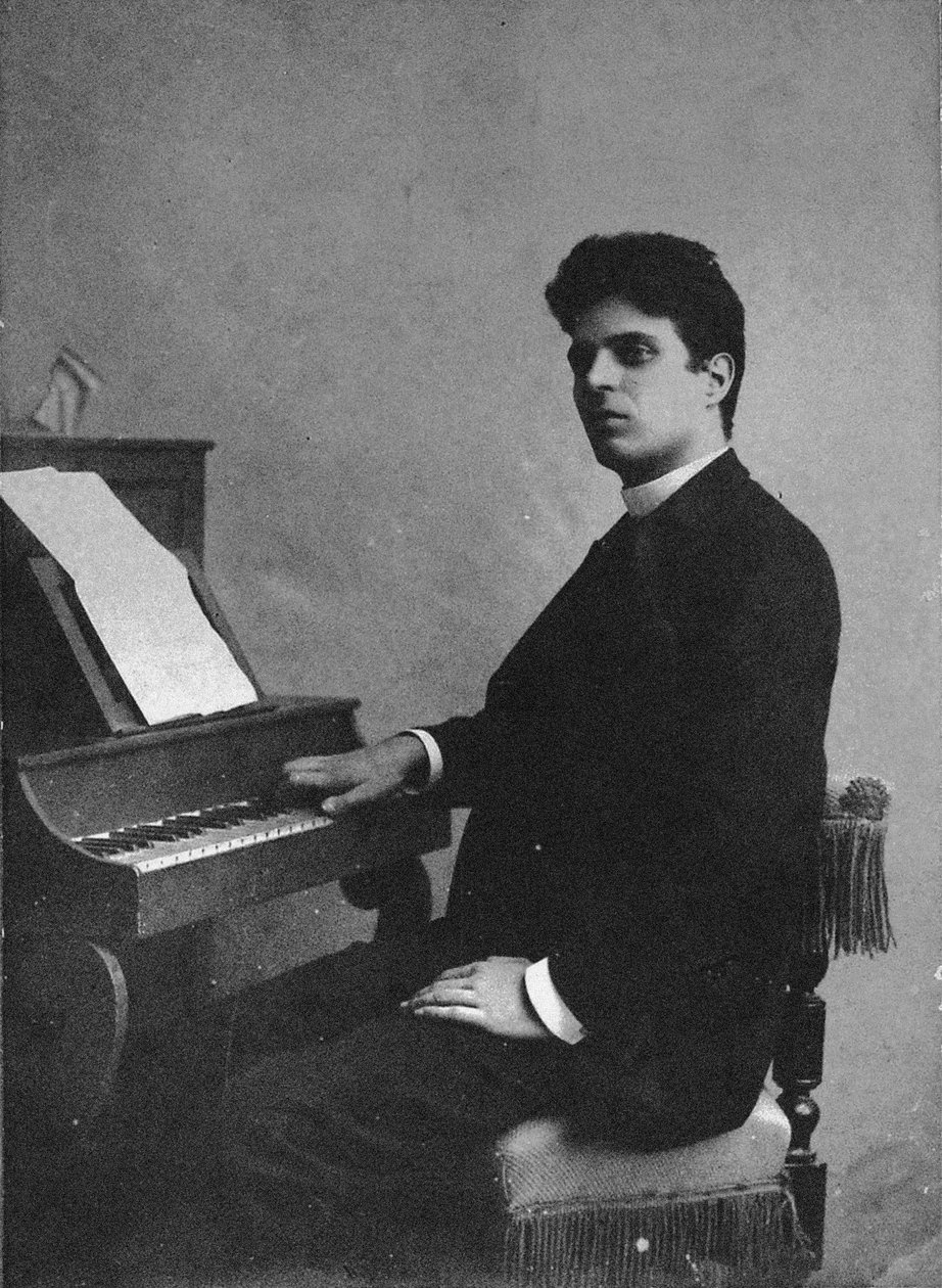 Retrato do compositor Pietro Mascagni 1863-1945, c. 1890 de Unbekannt