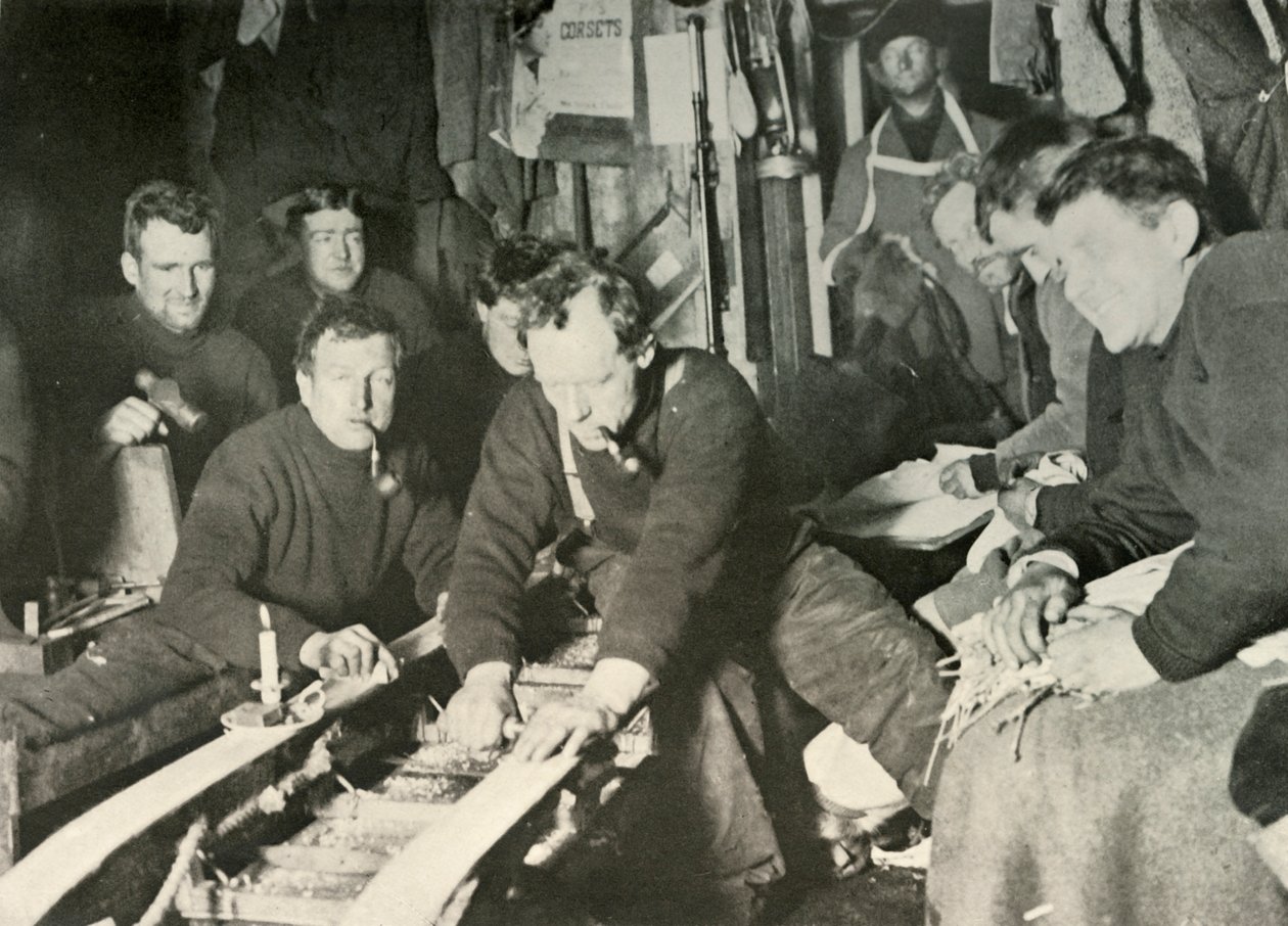 Preparando um trenó durante o inverno, 1908, 1909 de Unbekannt