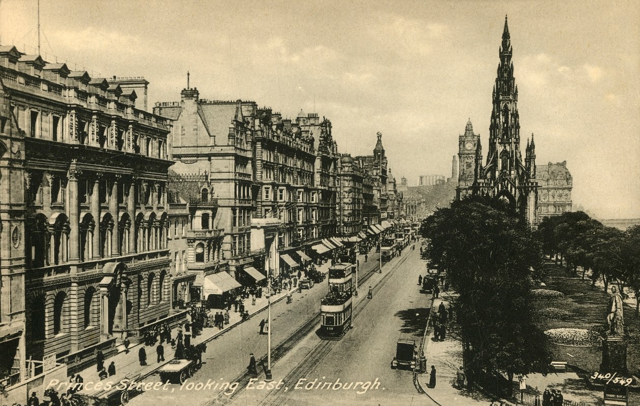 Princes Street Looking East, Edimburgo, c1920s. de Unbekannt