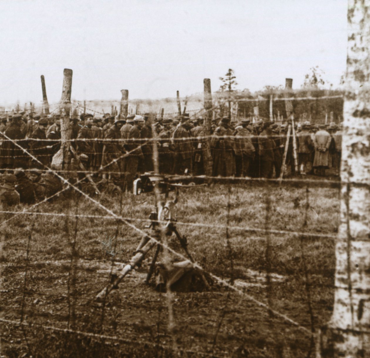 Prisioneiros no homem morto, Dead Mans Hill, norte da França, c1914-c1918 de Unbekannt