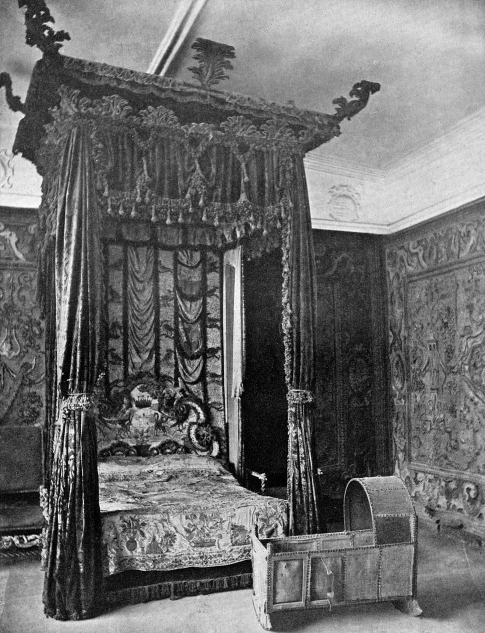Cama da rainha Elizabeths, Haddon Hall, Derbyshire, 1924-1926 de Unbekannt