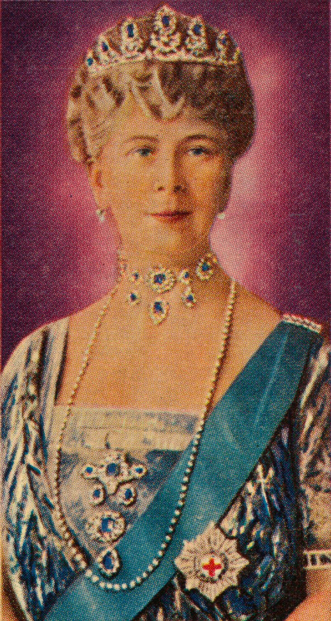 Queen Mary, consorte do rei George V, em traje de corte, 1935 de Unbekannt