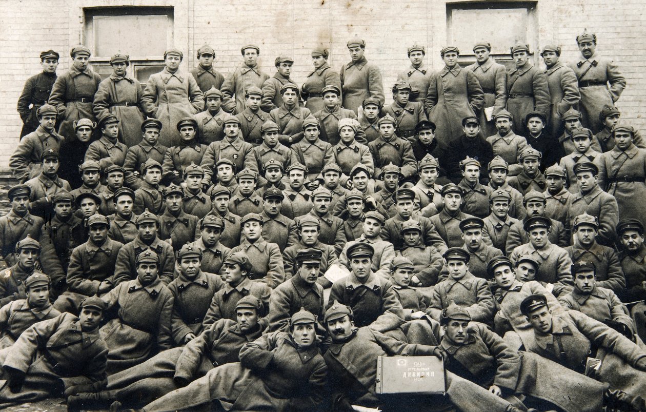 Soldados do Exército Vermelho da 99ª Divisão de Infantaria, URSS, 1928 de Unbekannt