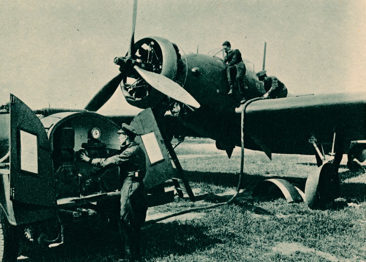 Reabastecimento de um bombardeiro Wellesley, 1940 de Unbekannt