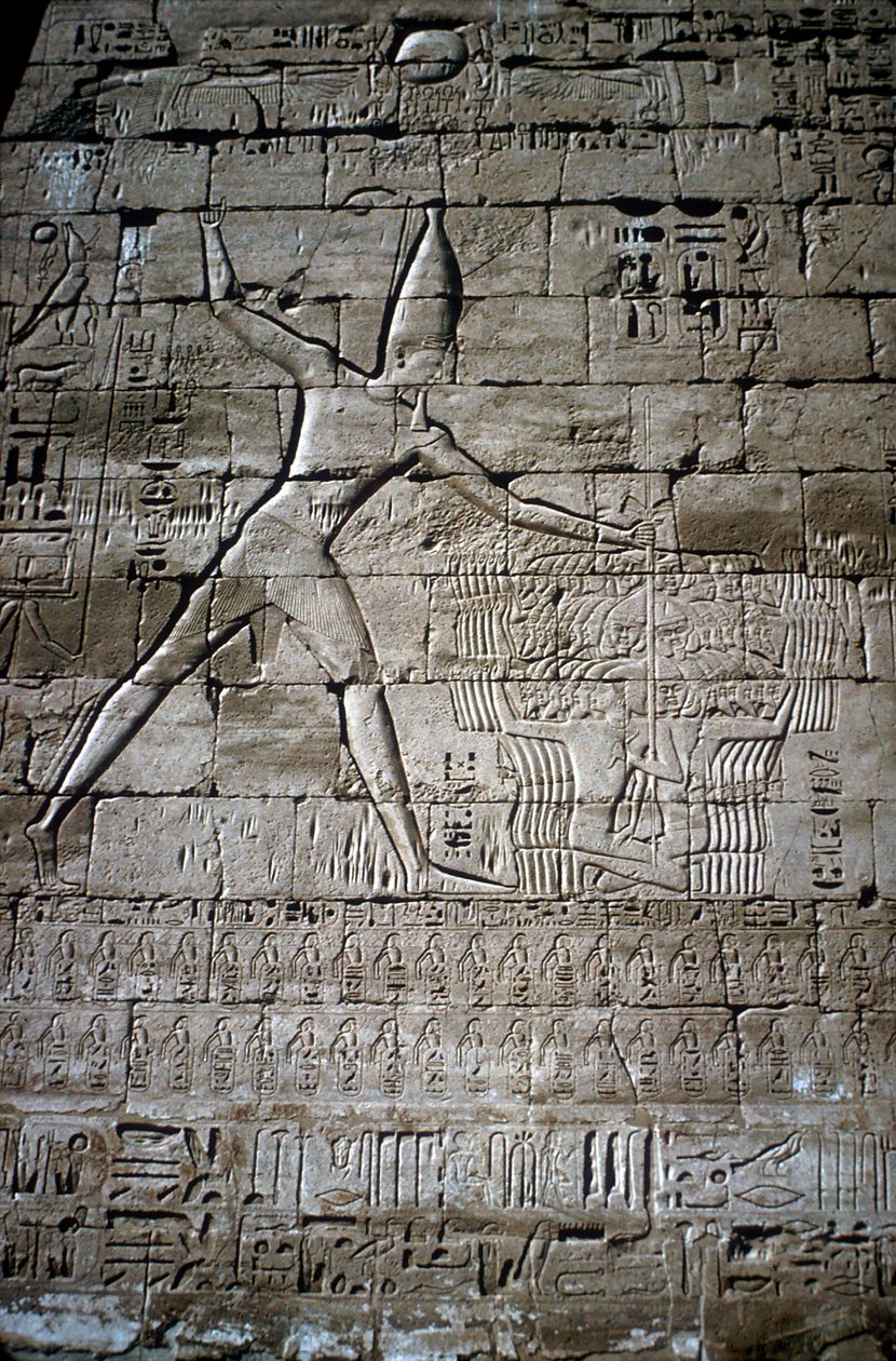 Alívio de Ramsés III ferir inimigos, Templo Mortuário de Ramsés III, Medinet Habu, c1200BC de Unbekannt