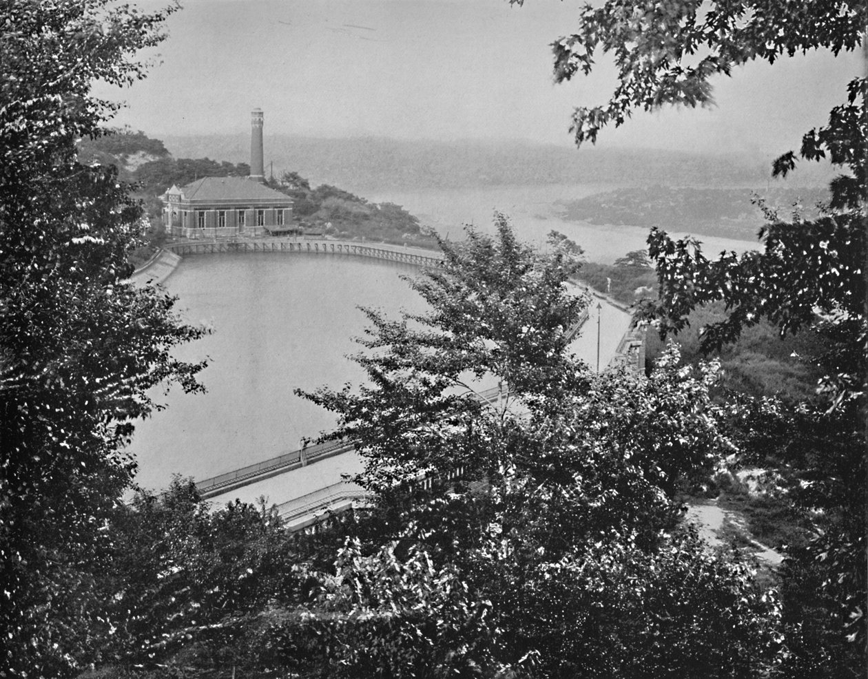 Reservatório, Eden Park, Cincinnati, Ohio, c1897. de Unbekannt