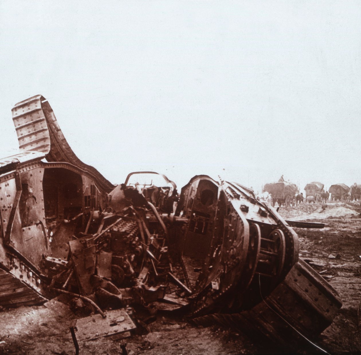 Tanque aberto rasgado, Champagne, norte da França, c1914-c1918 de Unbekannt