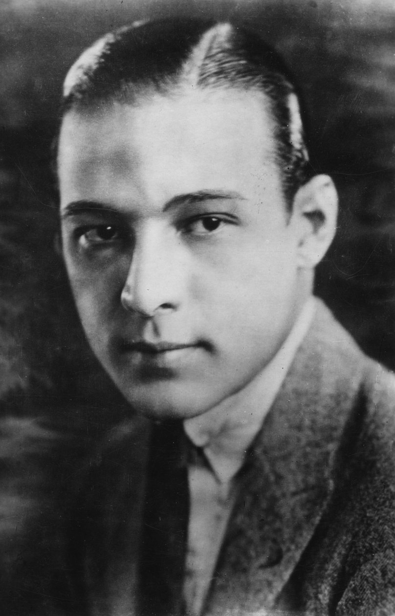 Rudolph Valentino 1895-1926, ator italiano, c1920s de Unbekannt