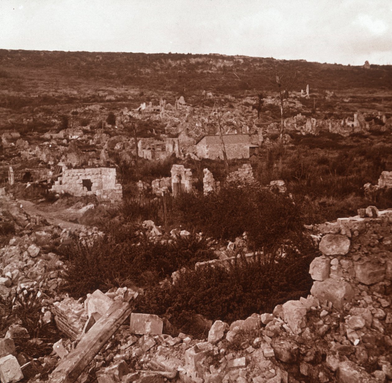 Ruínas, Anizy-le-Château, norte da França, c1914-c1918 de Unbekannt