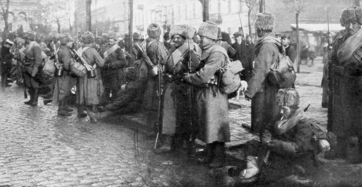 Tropas de infantaria siberiana russa em Varsóvia, Polônia, 1914 de Unbekannt