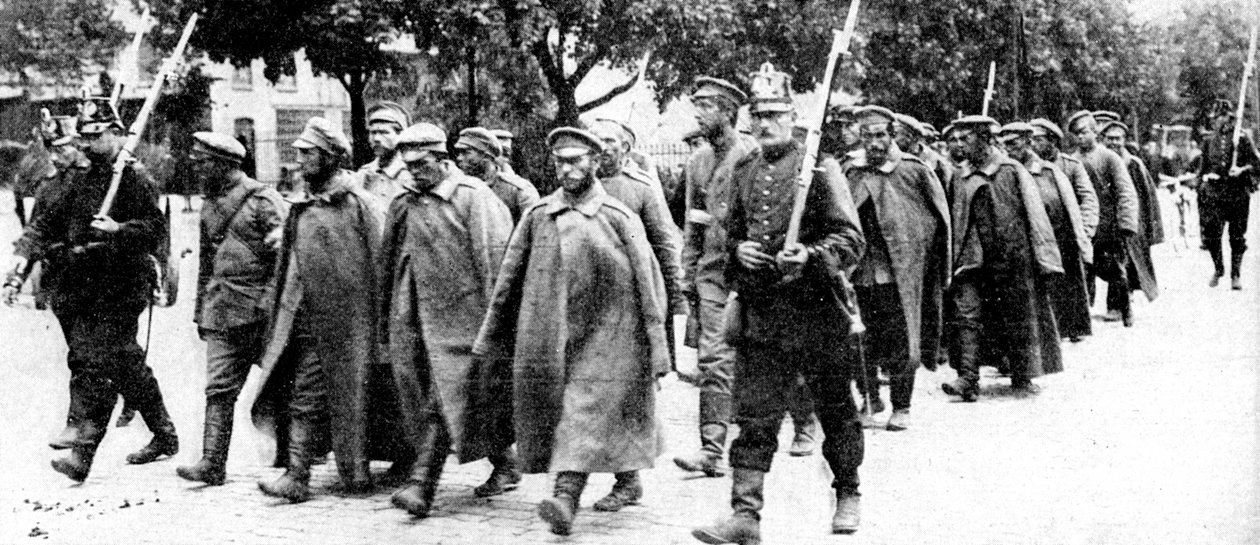 Prisioneiros russos, Prússia Oriental, Primeira Guerra Mundial, 1914 de Unbekannt
