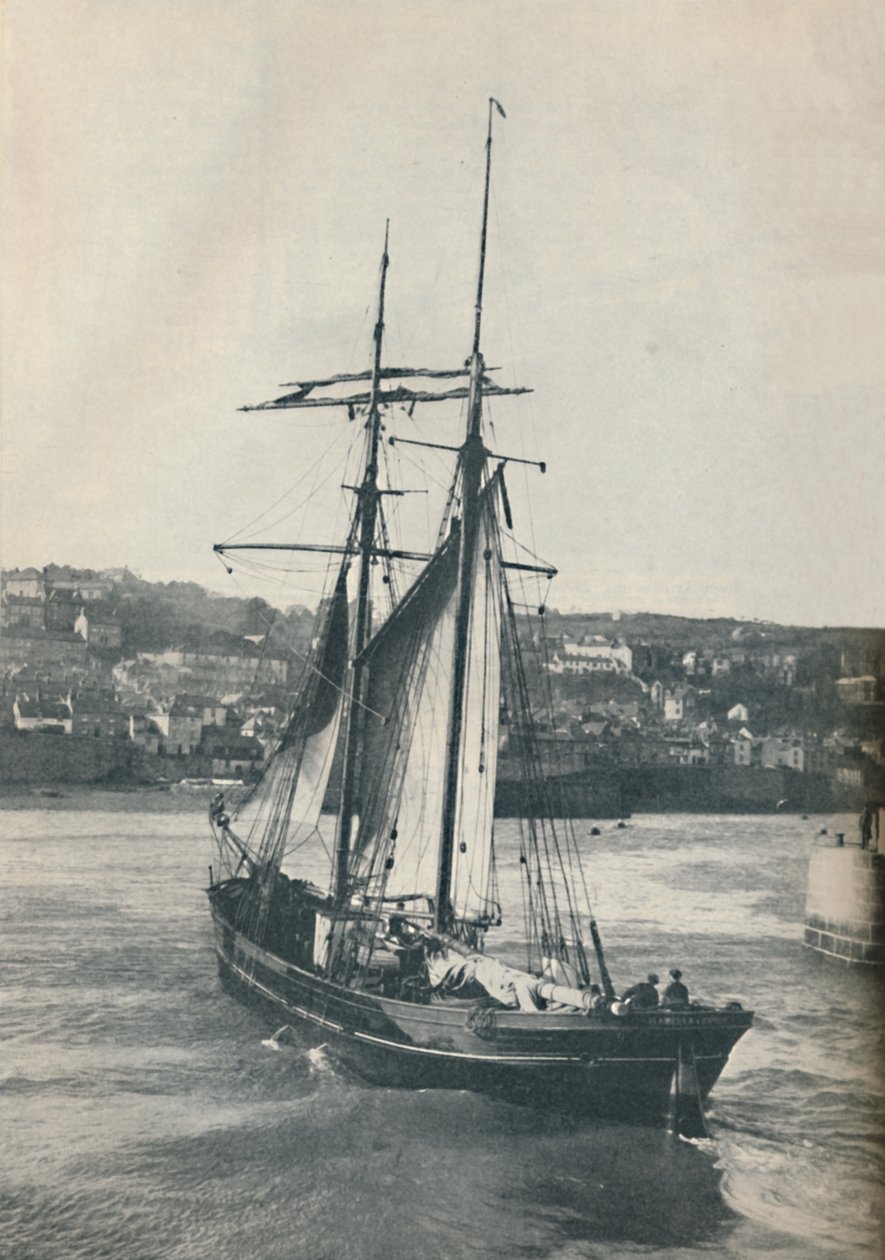 Navegando pelo porto de Newlyn, o Isabella, uma escuna do tipo Lancashire de dois mastros, 1937 de Unbekannt