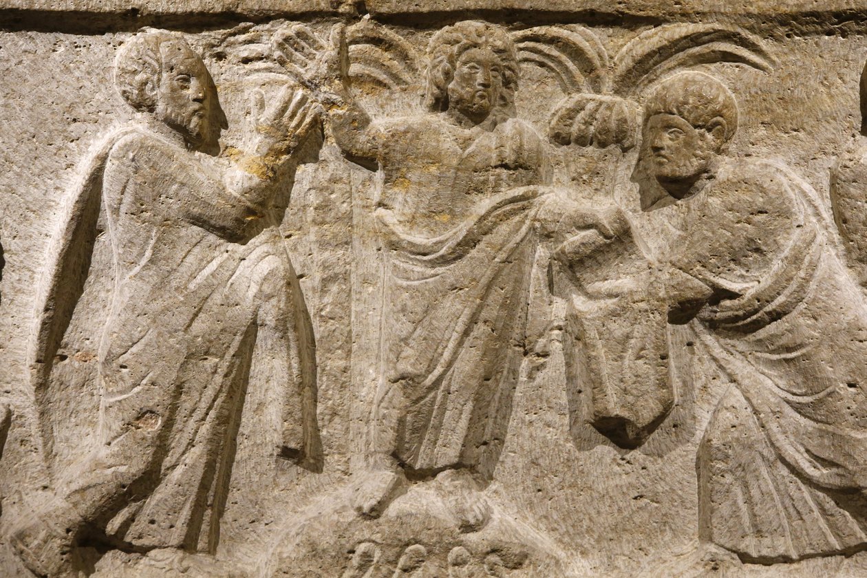 Abadia de Saint Victor, Marselha. Detalhe do sarcófago: Jesus rodeado por Pedro e Paulo. França de Unbekannt