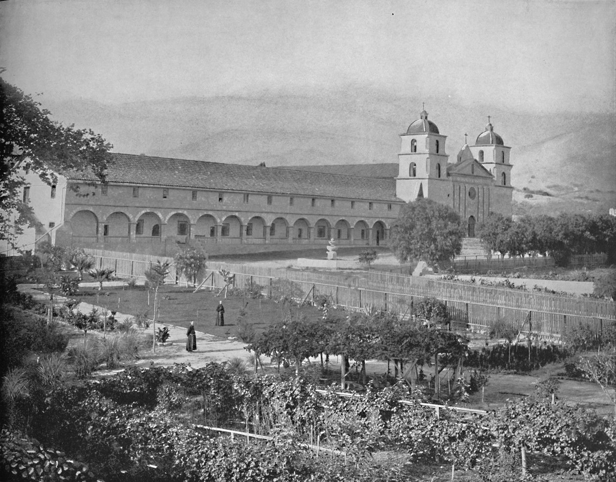 Missão de Santa Barbara, Califórnia, c1897. de Unbekannt