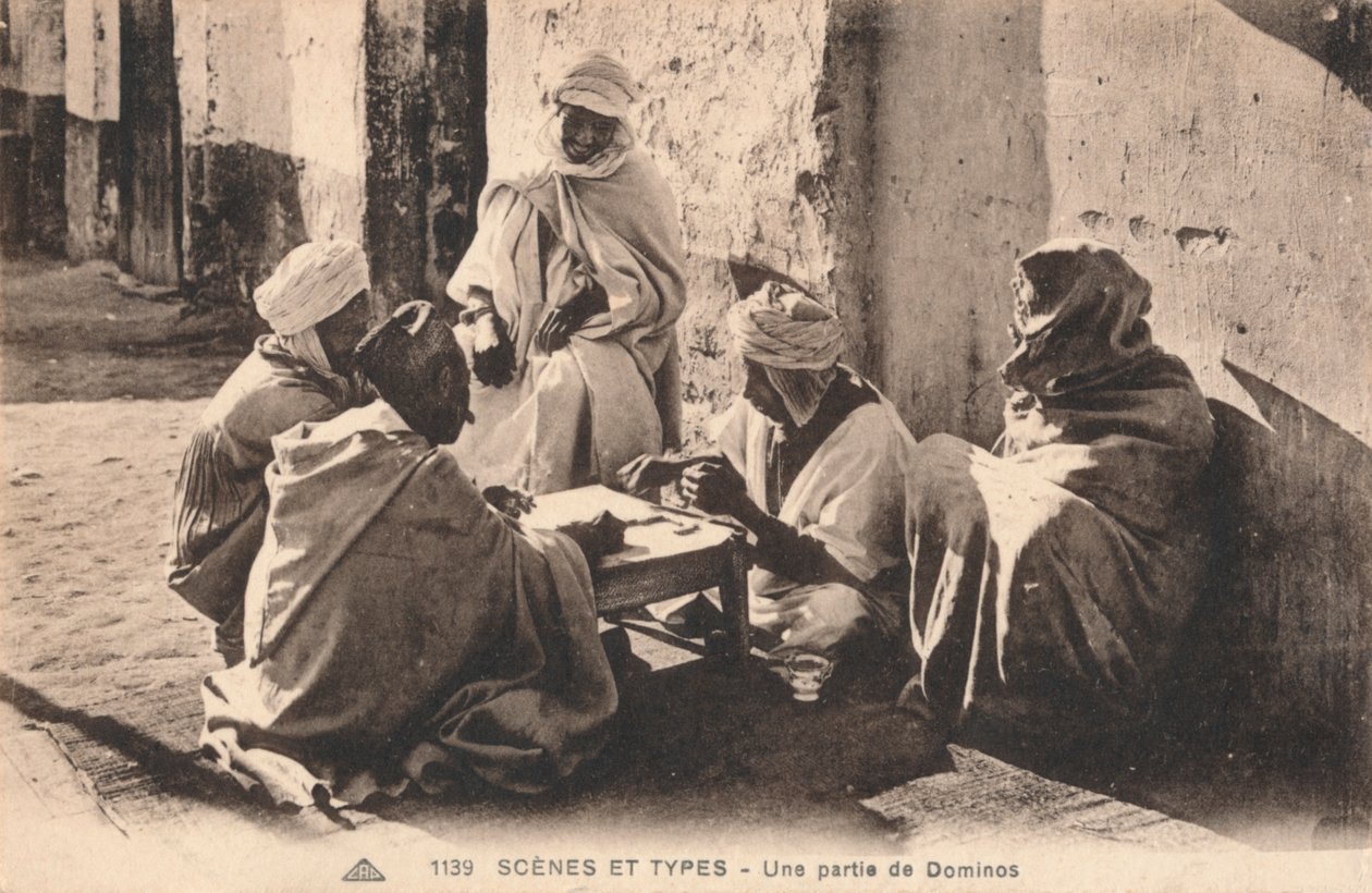 Cenas e tipos - parte dos dominós, c1900 de Unbekannt