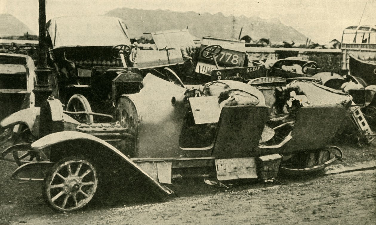 Sucateado! Carros naufragados capturados pelos alemães ..., Primeira Guerra Mundial, 1914, c1920. de Unbekannt