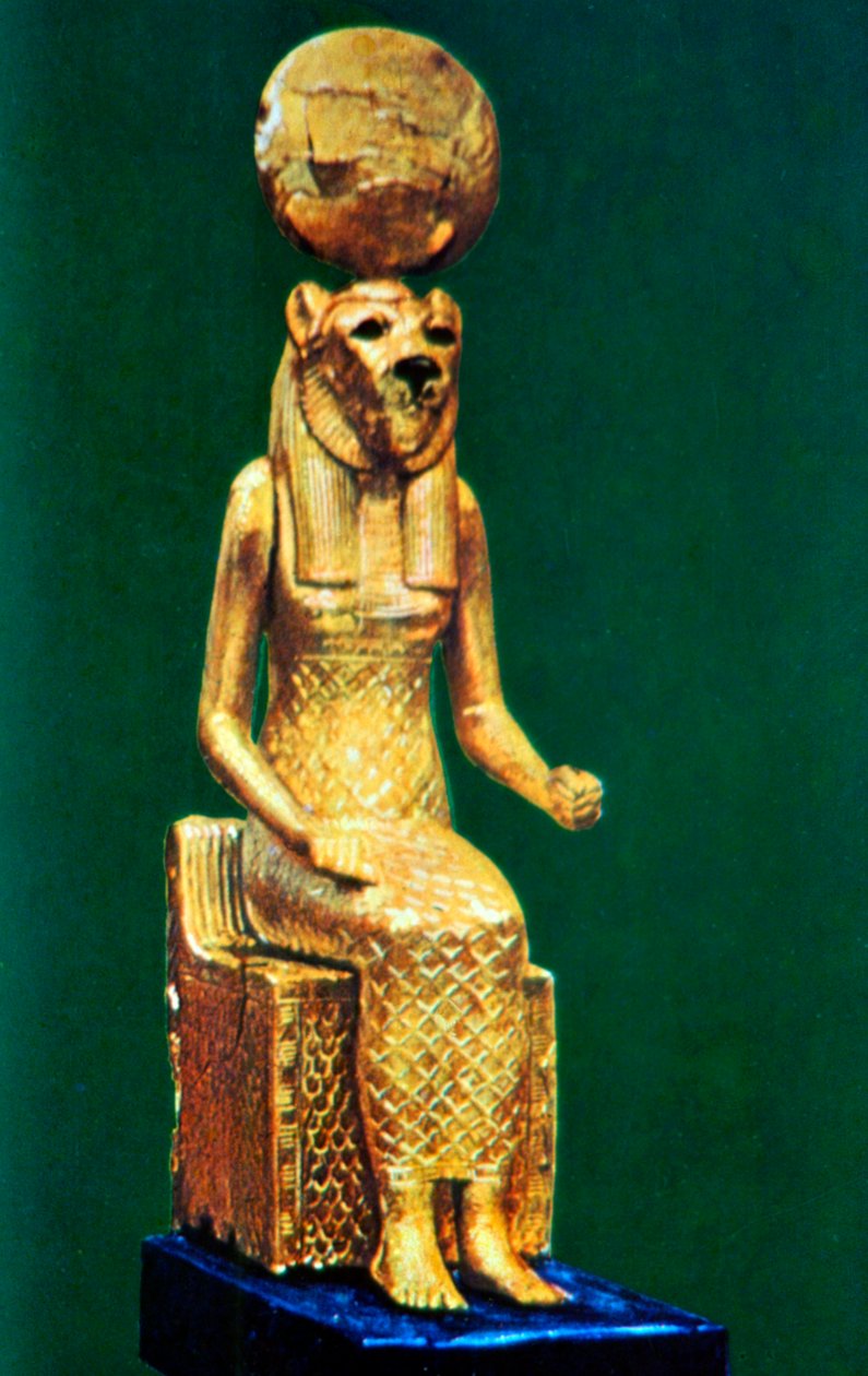 Estatueta sentada da deusa egípcia antiga Sekhmet, séculos XVI e XIII aC de Unbekannt