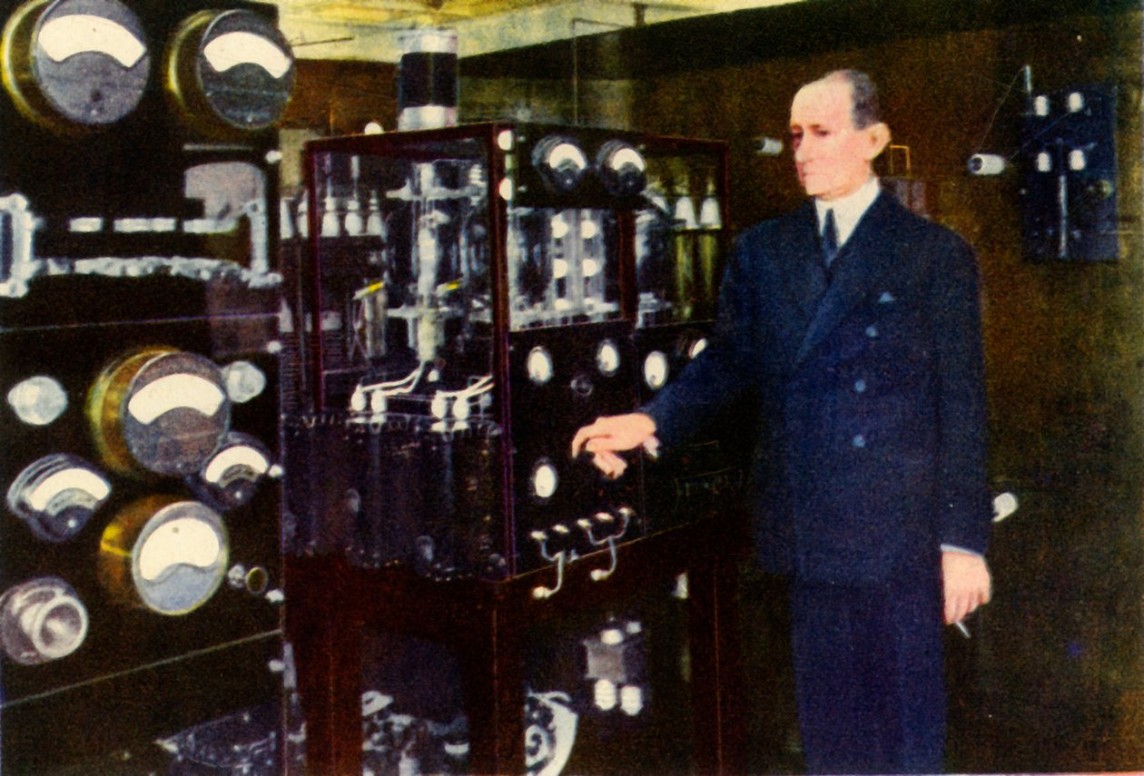 Senador Marconi na sala sem fio do seu iate. de Unbekannt