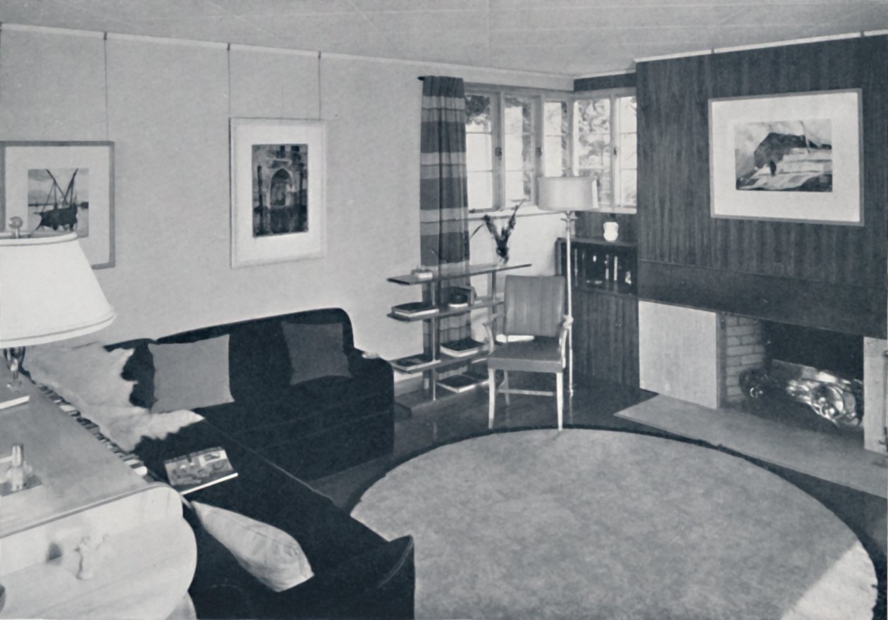 Sewall Smith. A sala de estar dos arquitetos possui casa nas Cataratas do Niágara, Nova York, em um coral turquesa de Unbekannt