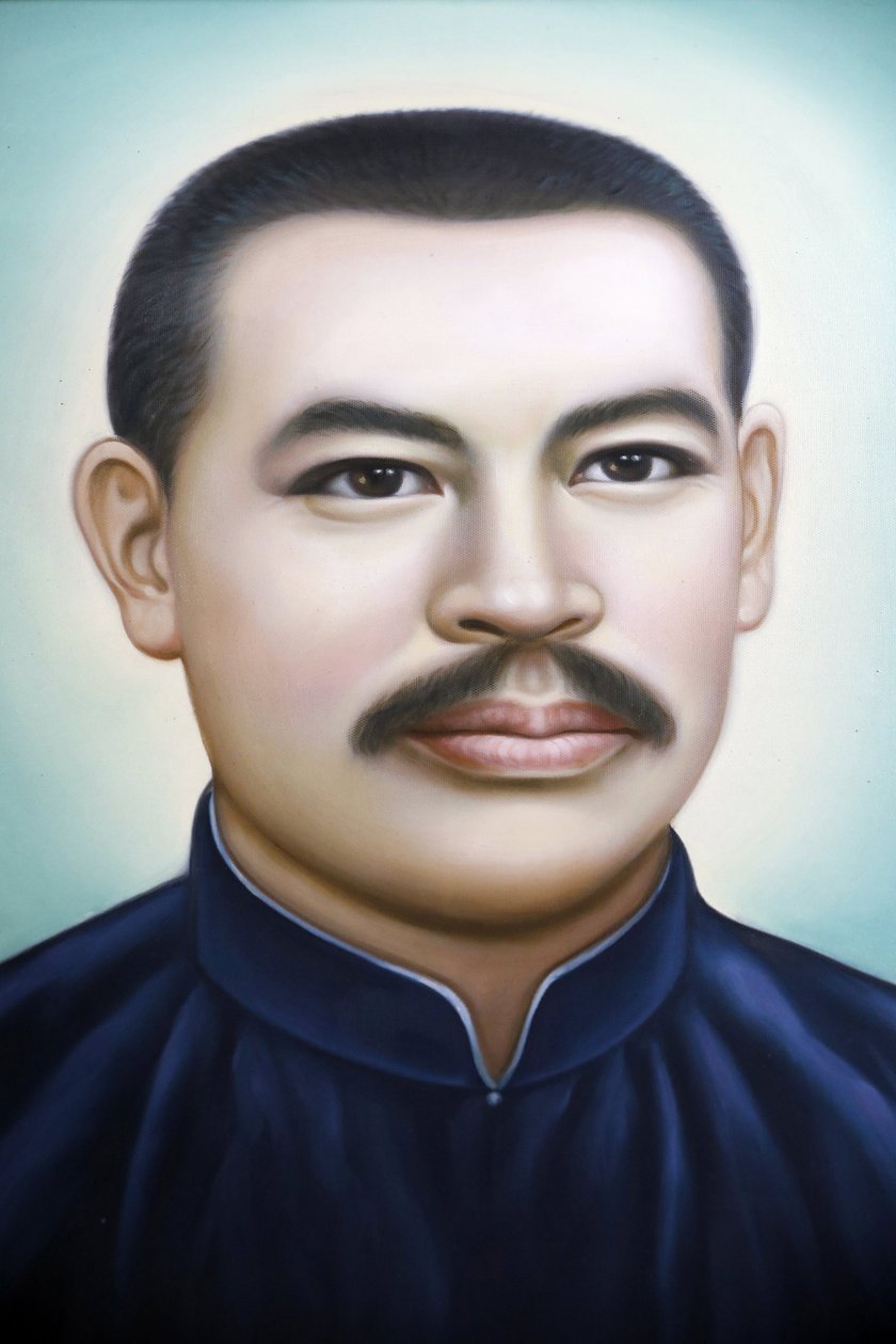 Loja que vende artigos cristãos religiosos. Padre François Xavier Truong Buu Diep. Retrato. Cidade de Ho Chi Minh. Vietnã de Unbekannt