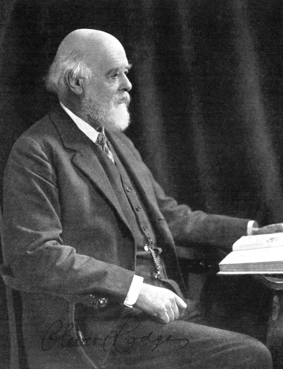 Sir Oliver Joseph Lodge 1851-1940, físico e escritor inglês, início do século XX de Unbekannt