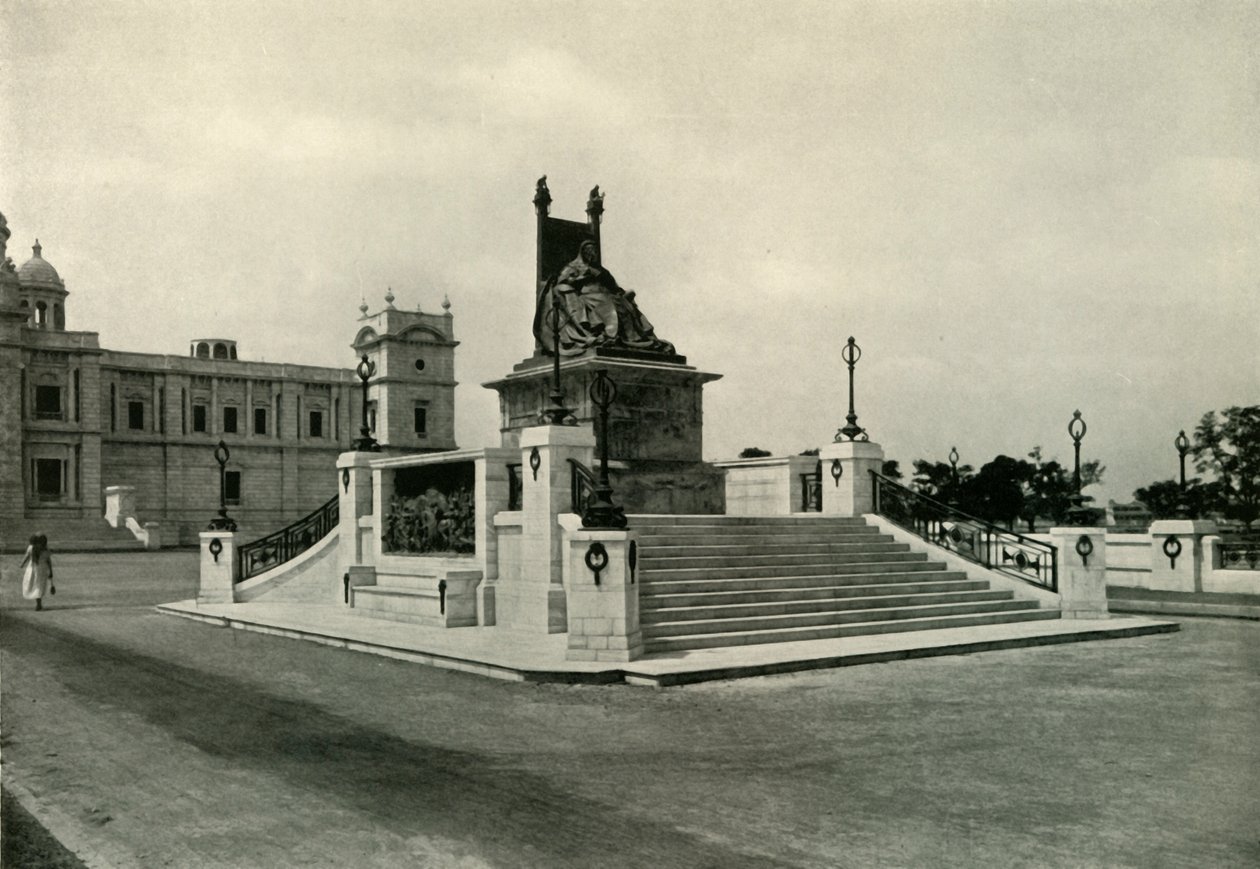 Estátua da rainha Victoria em frente ao Victoria Memorial Hall, 1925. de Unbekannt