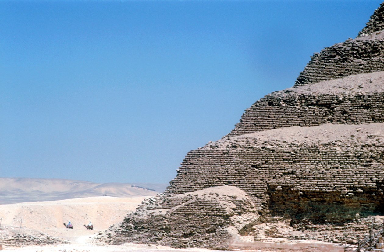 Pirâmide do rei Djoser Zozer, Saqqara, Egito, 3a dinastia, c2600 aC de Unbekannt