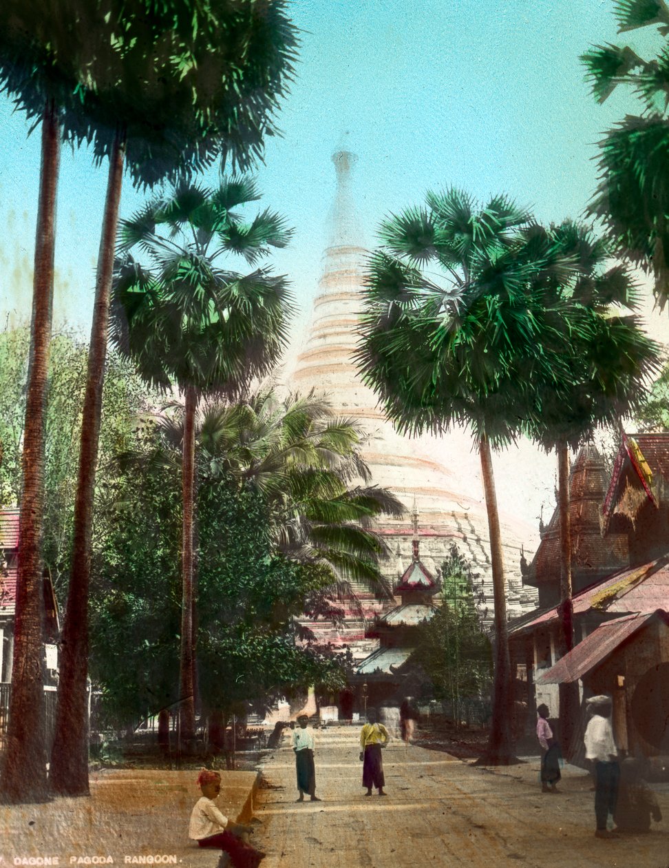 Rua que leva ao pagode Shwedagon, Rangum, Birmânia, final do século XIX ou início do século XX de Unbekannt