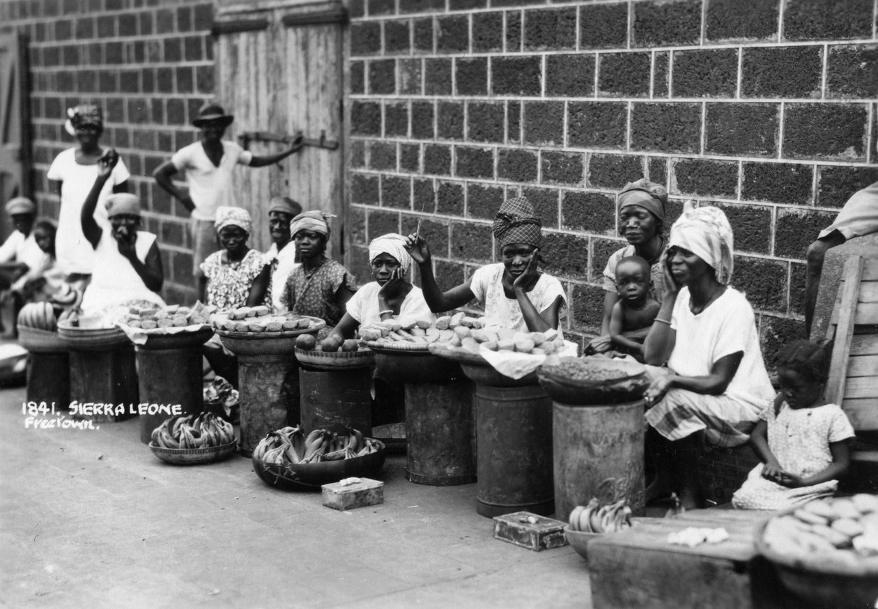 Vendedores ambulantes, Freetown, Serra Leoa, século XX de Unbekannt