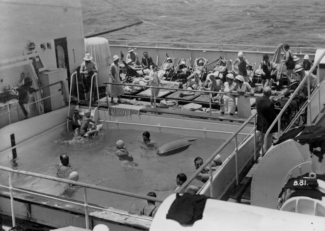 Piscina a bordo do RML Atlantis, c1929-c1939 de Unbekannt