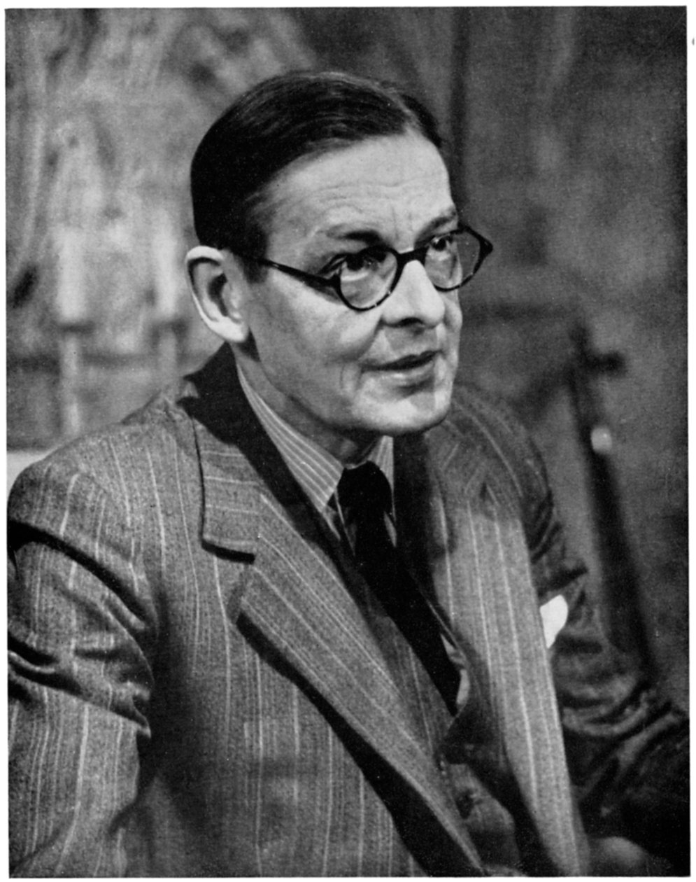 TS Eliot, dramaturgo e crítico de poeta britânico nascido nos EUA, c1950s de Unbekannt