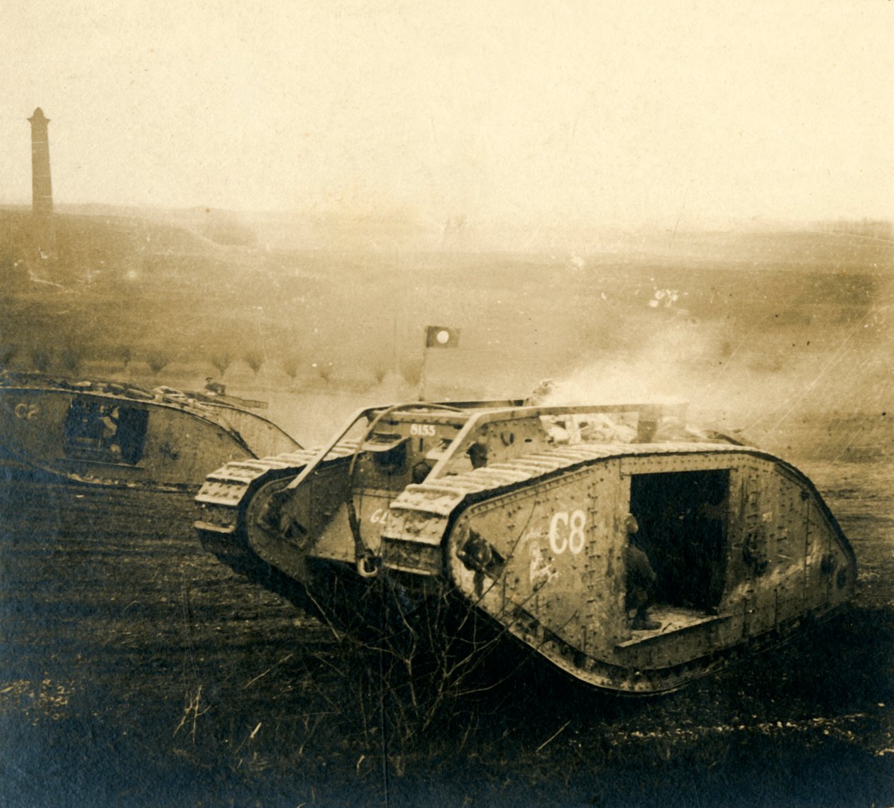 Tanque em movimento, c1914-c1918 de Unbekannt