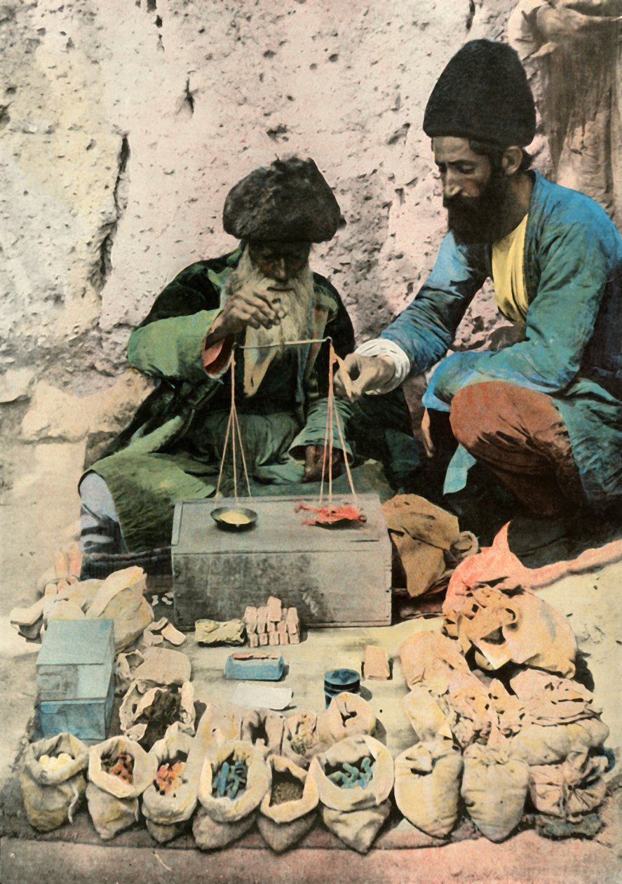 Teerã. Epicier Druggist No Place Royale, Boticário na Praça Real, 1900. de Unbekannt