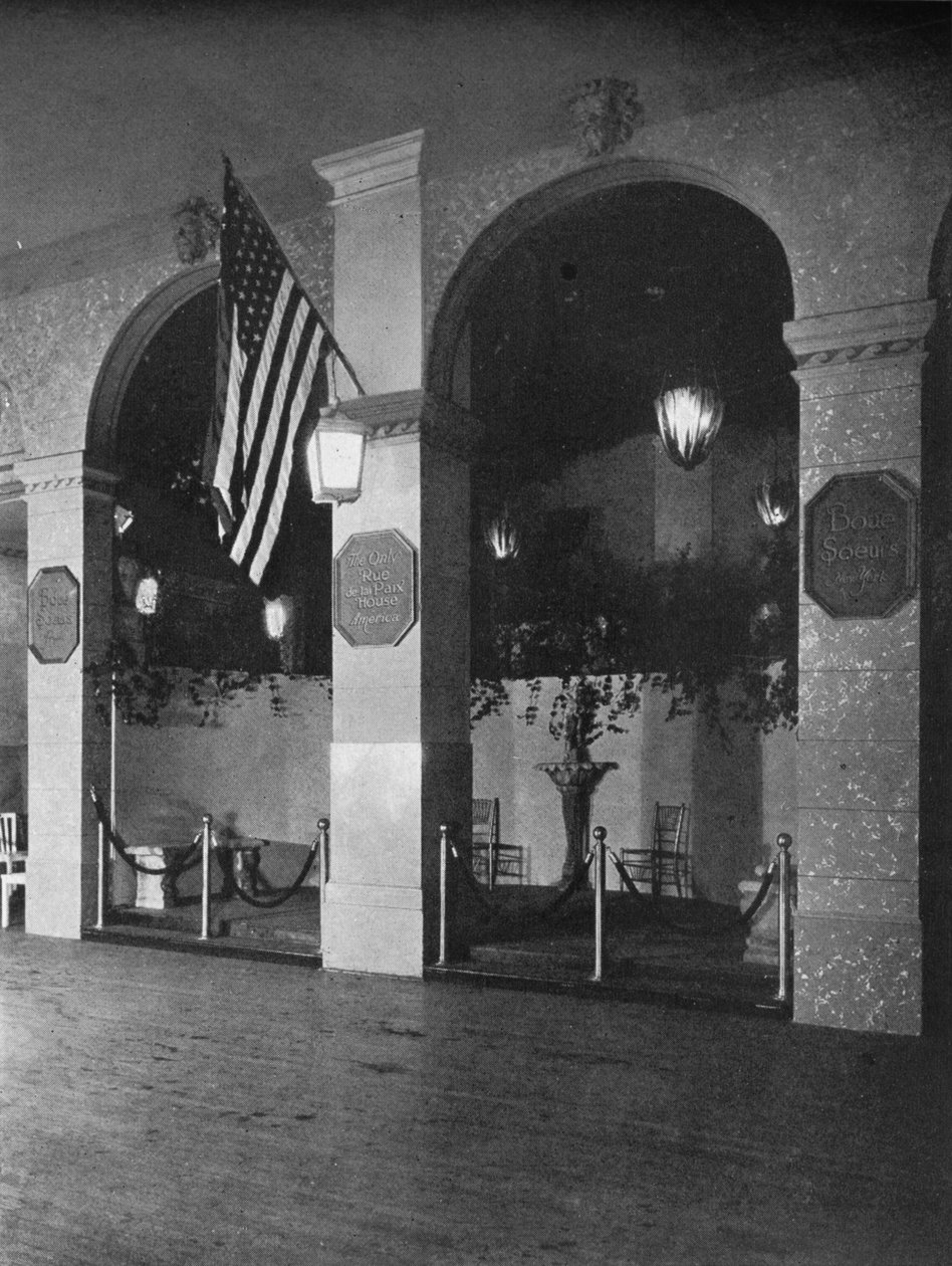 Arcos temporários combinados com cais permanentes, 1924 de Unbekannt