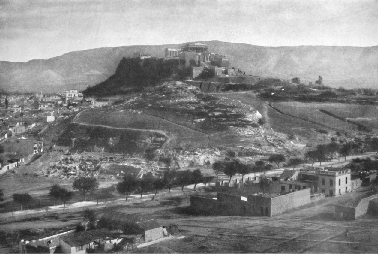 A Acrópole, com vista para o Aeropagus e o Monte Hymettus, do oeste, 1913 de Unbekannt
