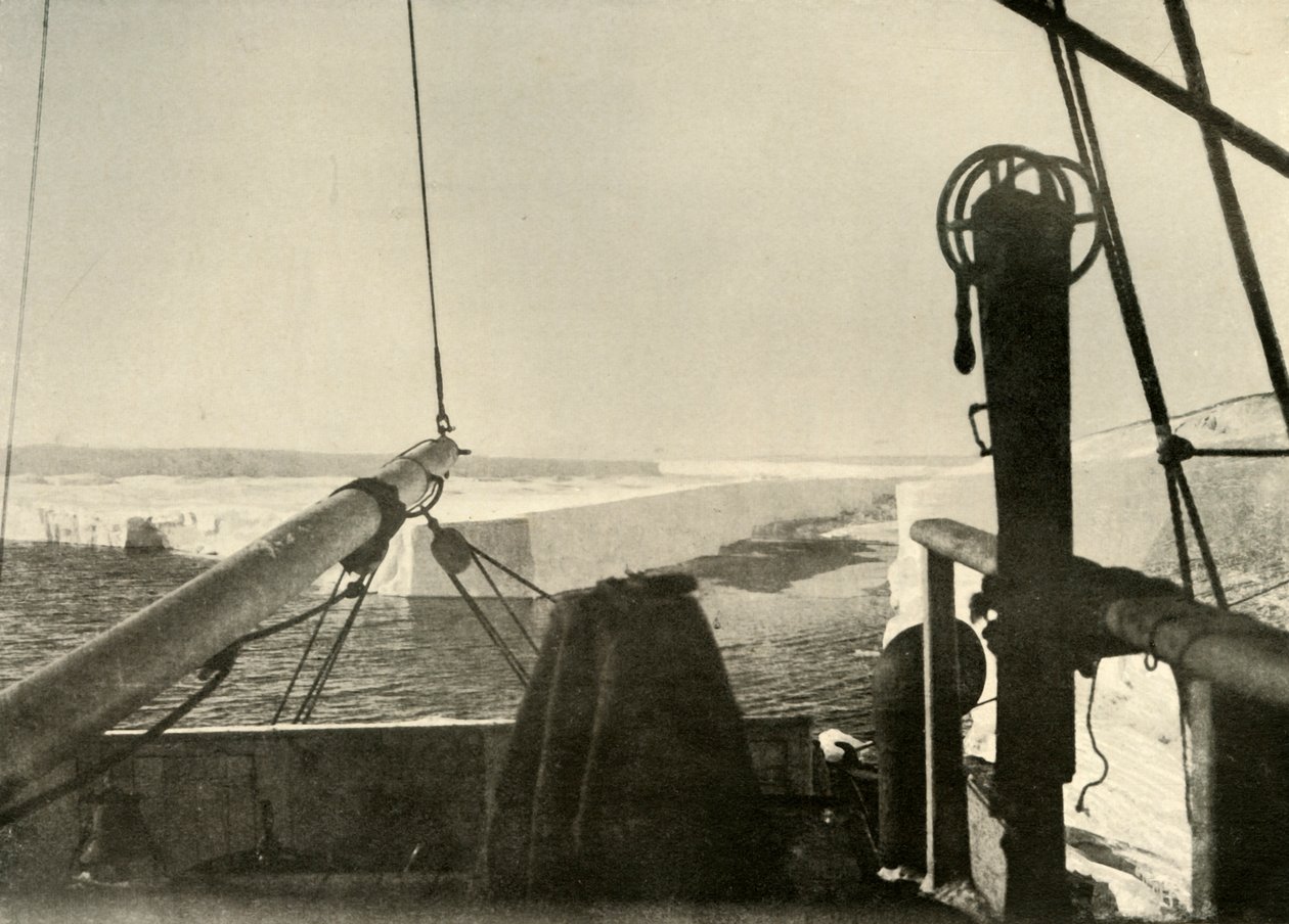 A borda da barreira rompendo quatro milhas ao sul de Hut Point, c1908, 1909 de Unbekannt